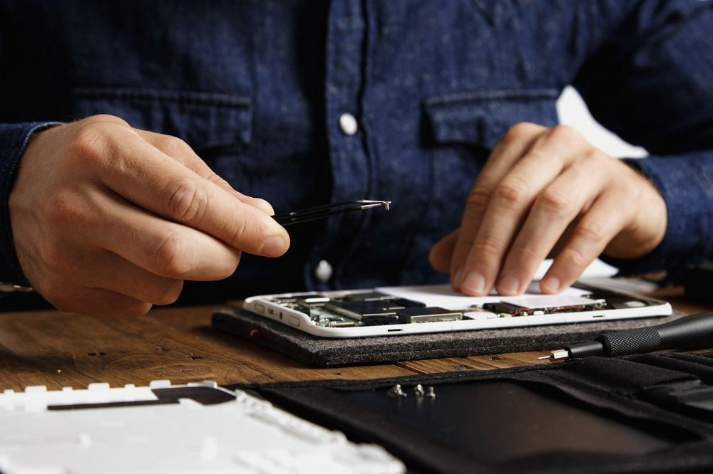 Mobil-reparasjon: En uunnværlig del av vår hverdag